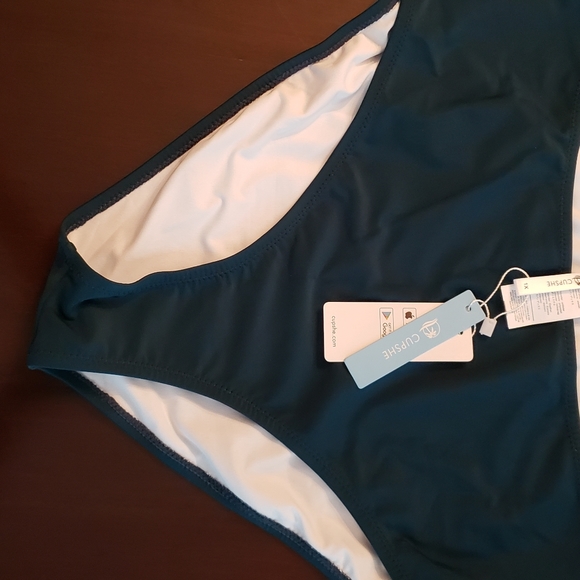 Cupshe Ashley Floral Ruffle Tankini - Picture 4 of 11